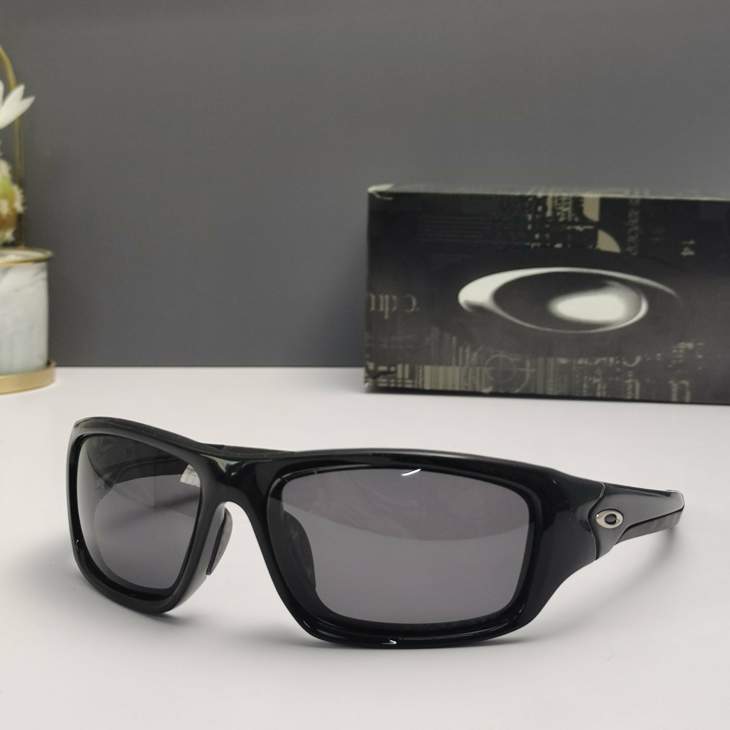 Picture of Oakley Sunglasses _SKUfw66123848fw